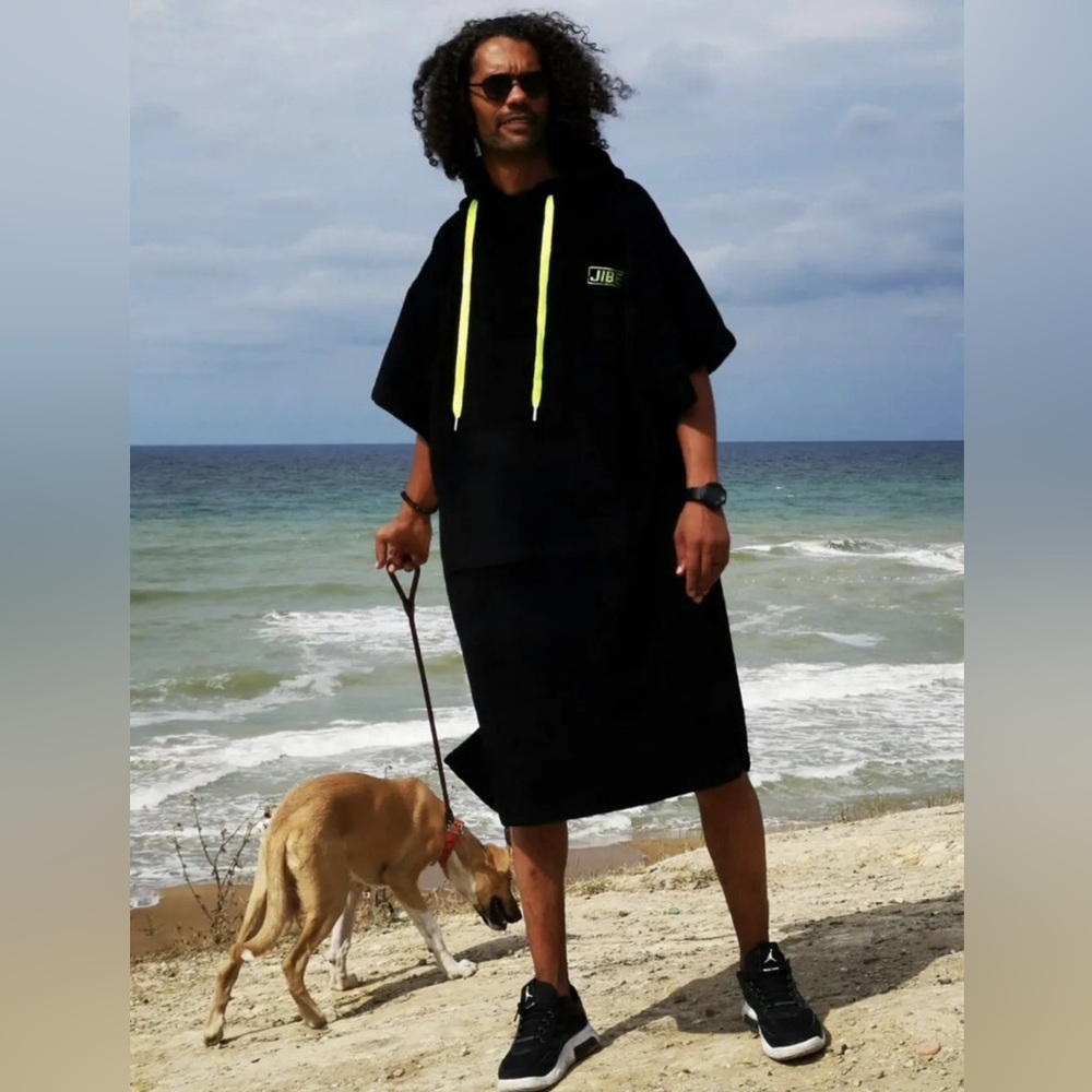 Jibe Surf Watersport Dive Beach Towel Poncho Hood Oversize One Size Unisex Black